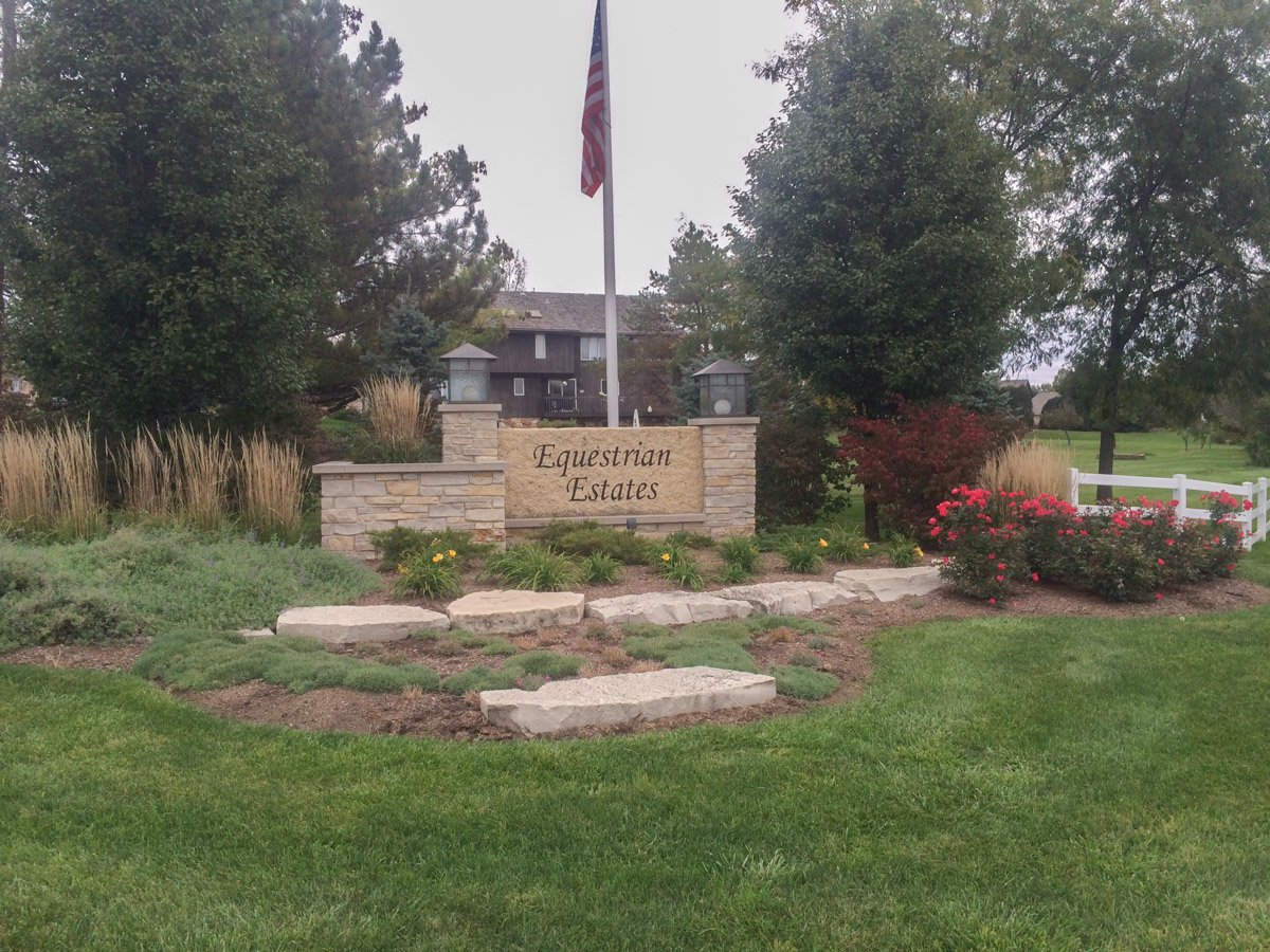 Unincorporated Cook County A Profile of Six Townships and Preliminary